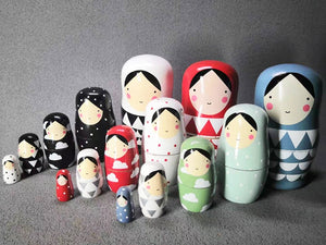 Handmade Russian Nesting Dolls Matryoshka (5-Piece Set)